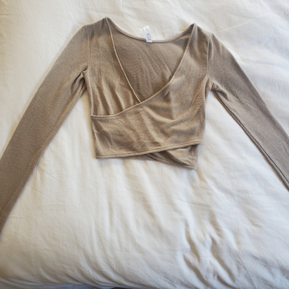 Alo yoga Amelia luxe long sleeve top